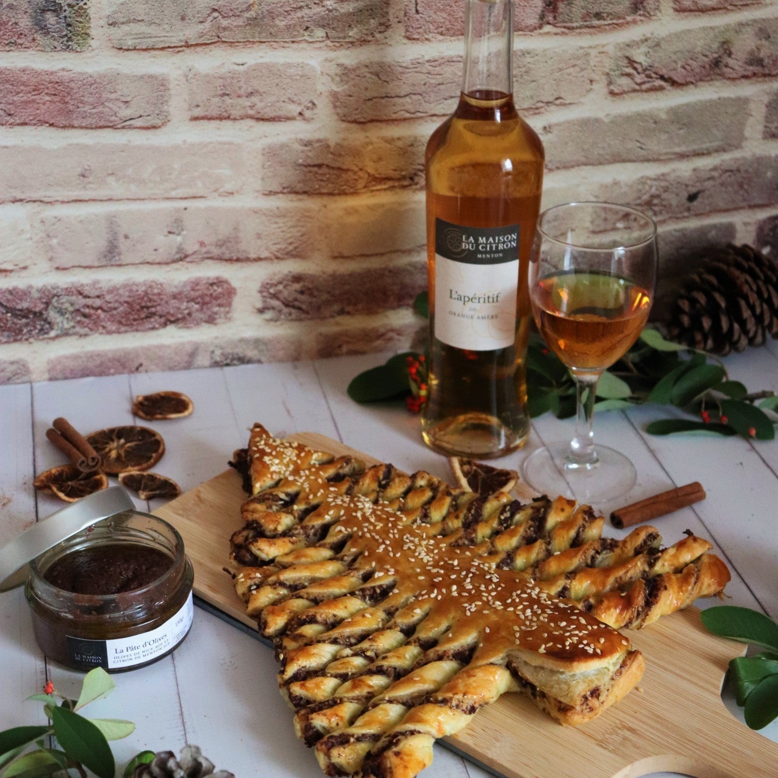 Sapin de Noël à la pâte d'olives au Citron de Menton IGP